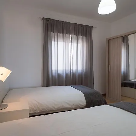 T2 Avenida- Frente Mar, Ar-condicionado, Wifi Appartement *