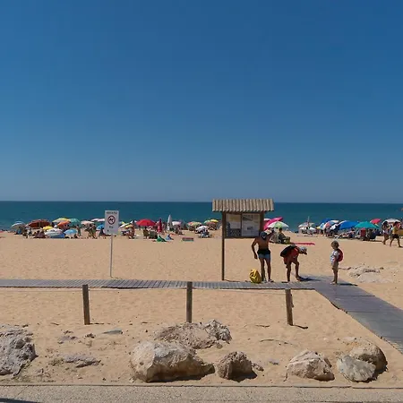 Διαμέρισμα T2 Avenida- Frente Mar, Ar-condicionado, Wifi *