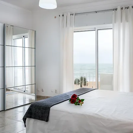 T2 Avenida- Frente Mar, Ar-condicionado, Wifi *